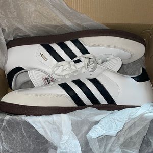 Samba classic size 12 white